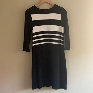 TALBOTS Petite 3/4 sleeve knitted dress - Size SP